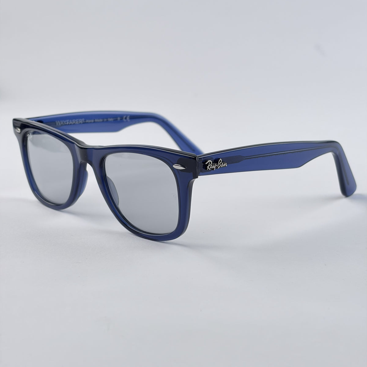 RAY-BAN Wayfarer Size 150-22-50